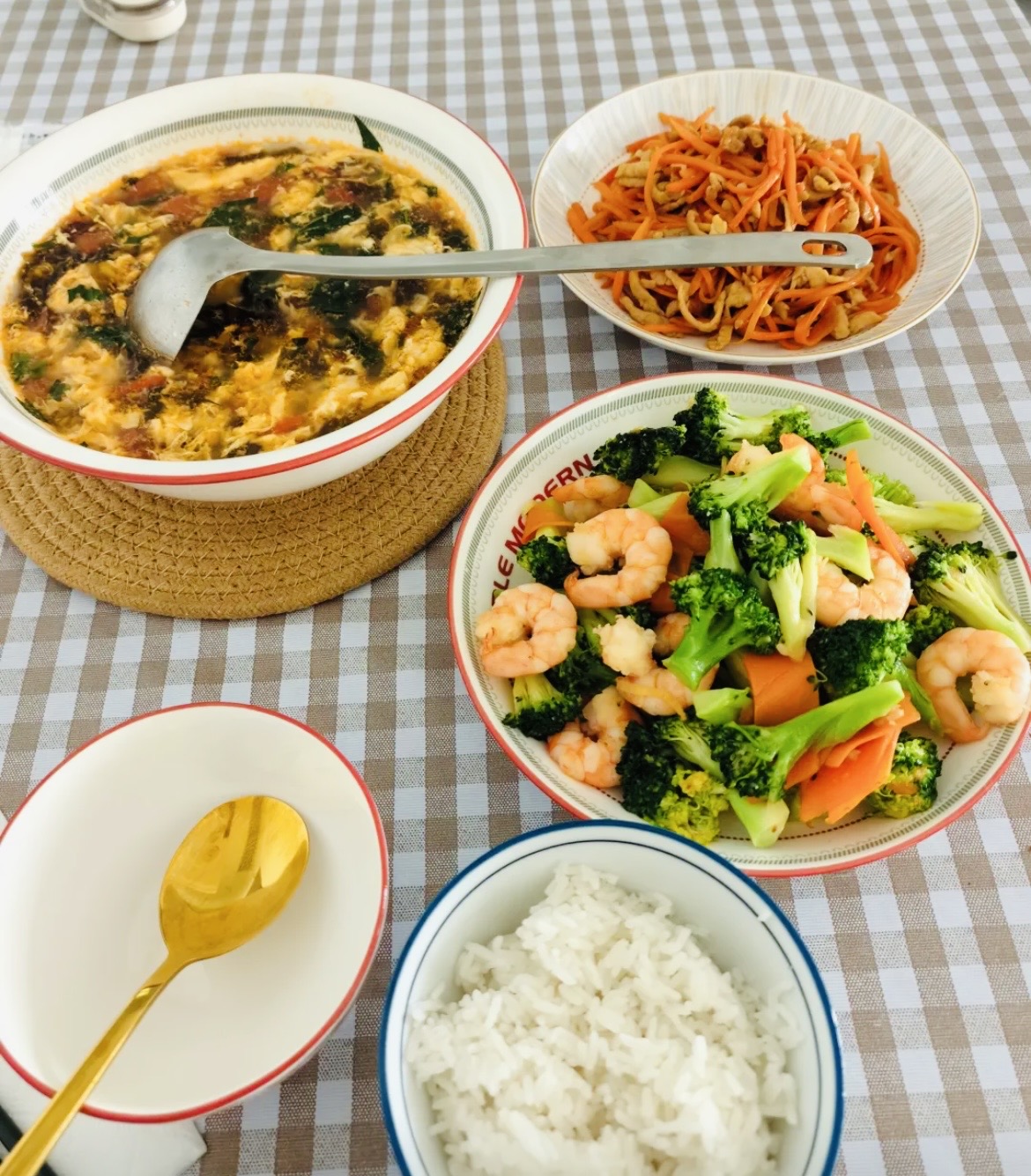 草莓熊客户