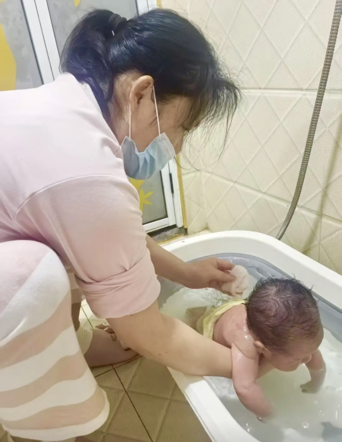 草莓熊客户